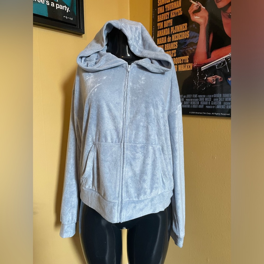 Women’s H&M Velour Long-sleeve Hoodie  ( Large )